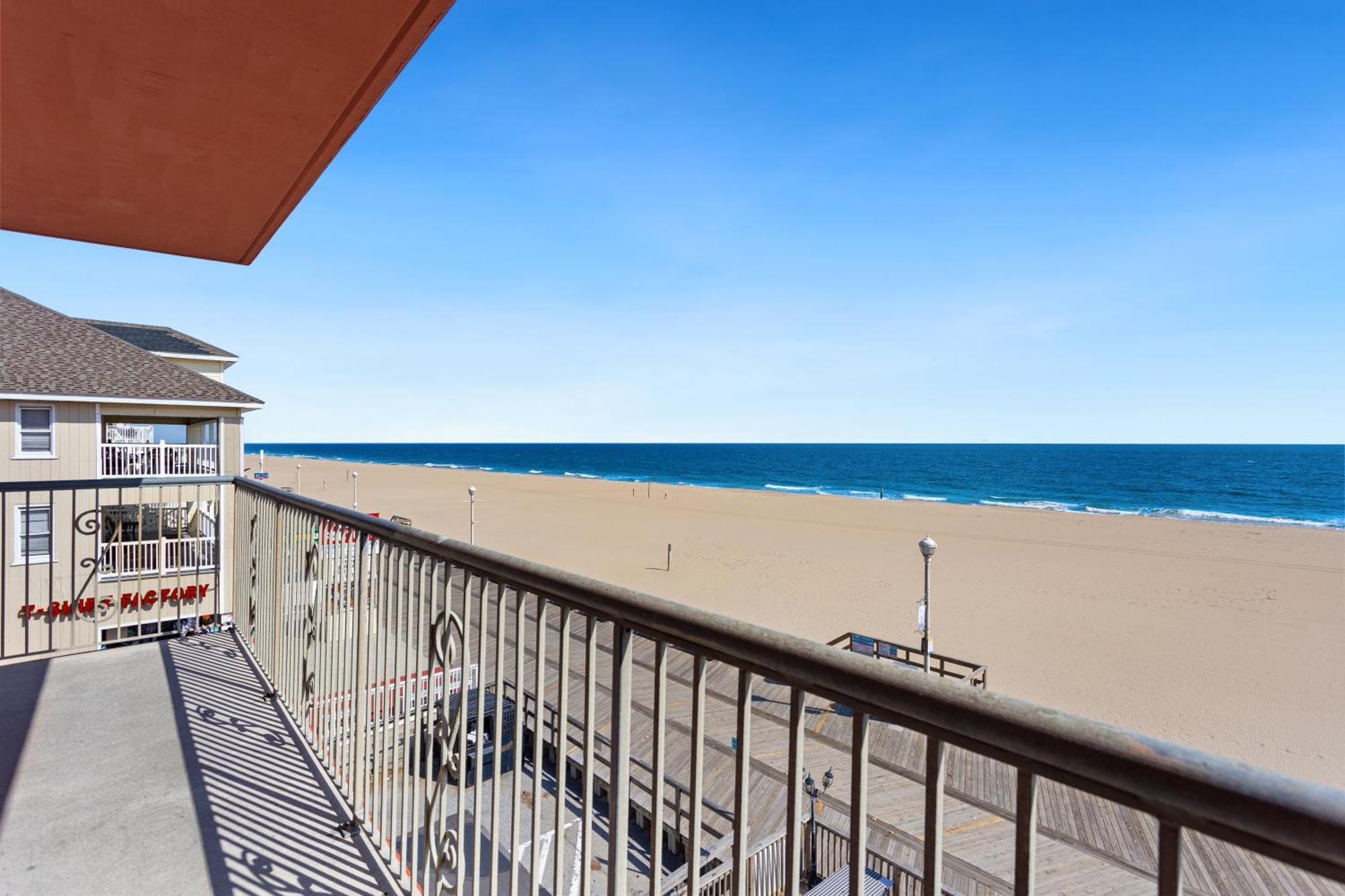 Americana Motor Inn On Boardwalk Ocean Stadt Exterior foto
